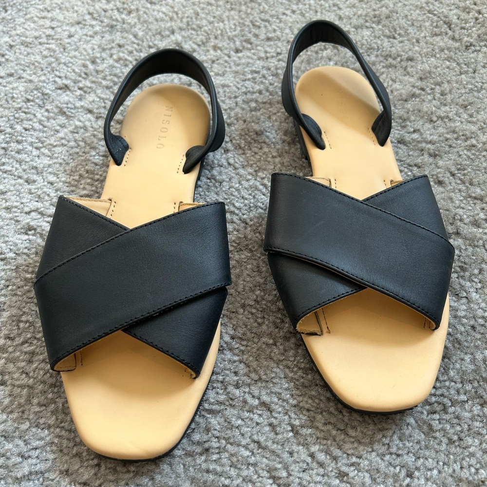 Nisolo All-Day Leather Cross Strap Sandals